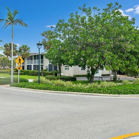North Naples Tropical Oasis 809 아파트 외부 사진