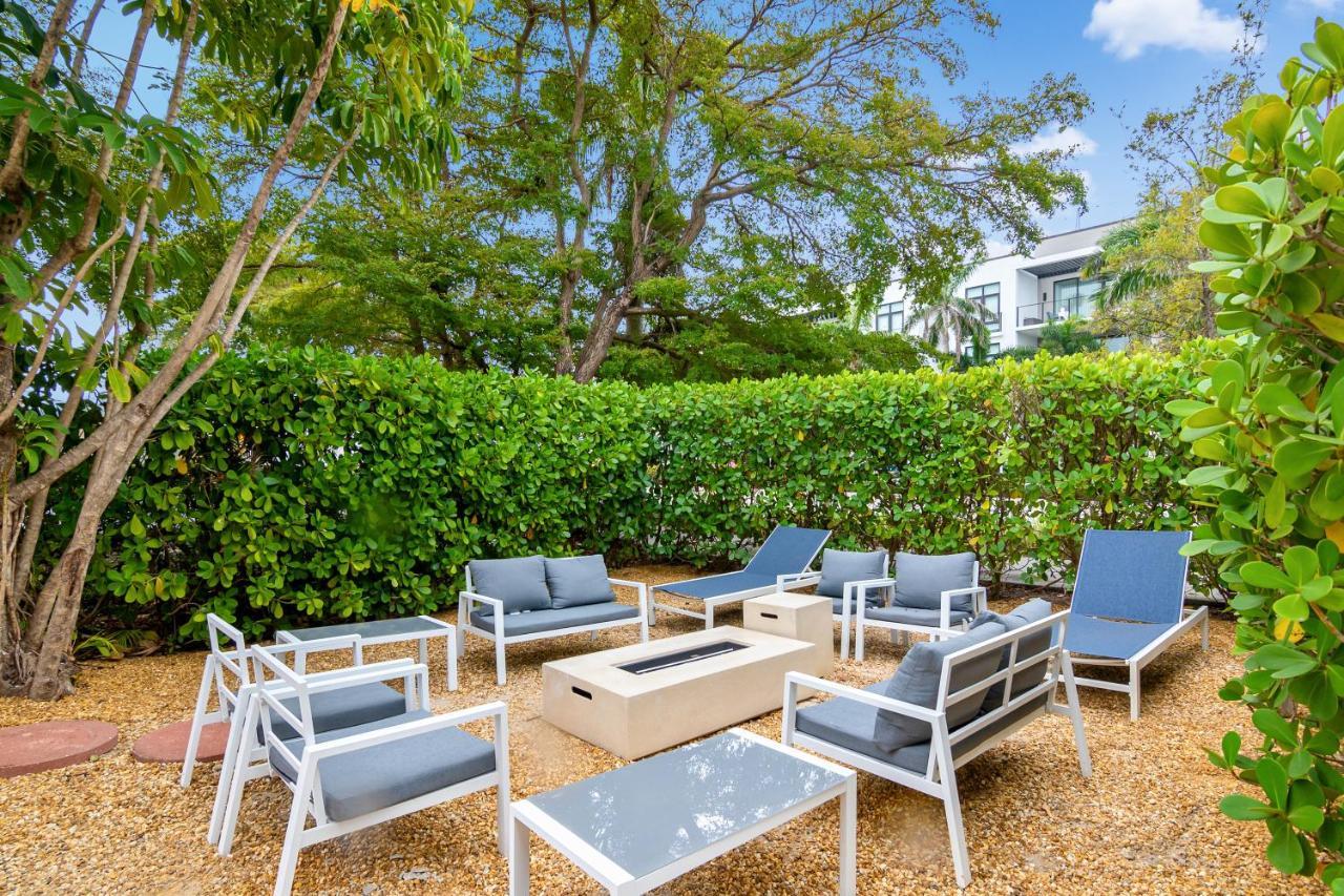North Naples Tropical Oasis 809 아파트 외부 사진